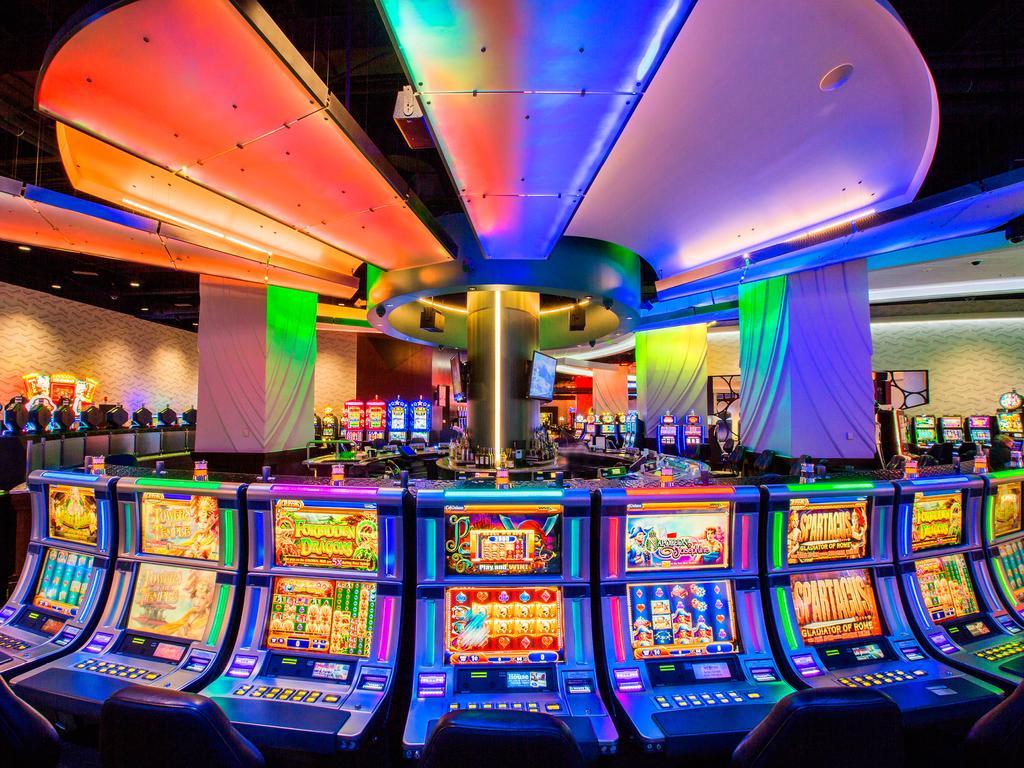 Prairie Meadows Casino Racetrack And Hotel アルトゥーナ エクステリア 写真